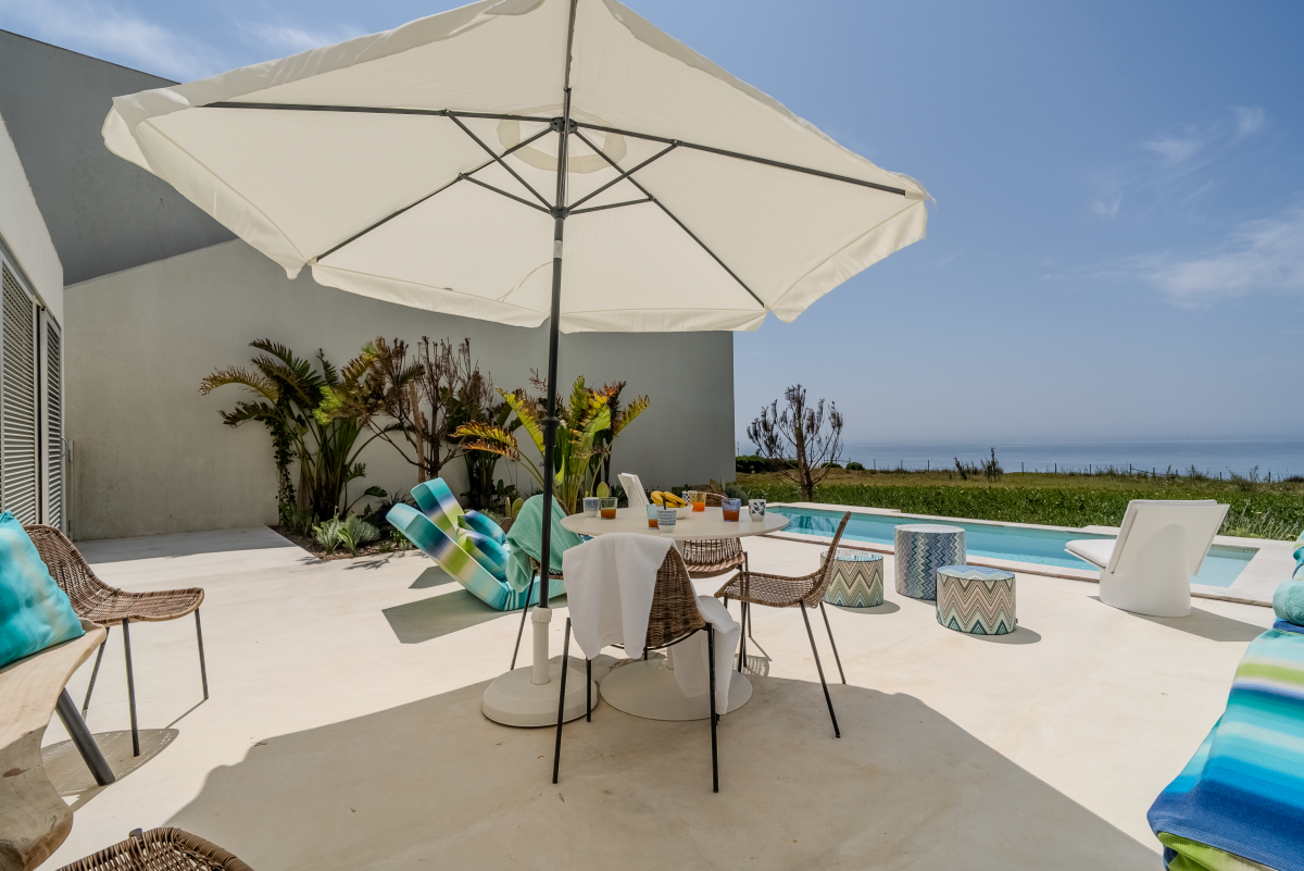 The Wild Ocean - Sea View Villa with Heated Pool, Santa Cruz, Portugal